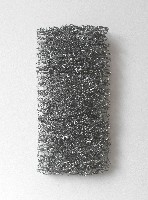 Hans Houwing, wand/wall object in gaas/gauze, 2015, kuikengaas op volièregaas/chick wire on sqare mesh 12 mm., 39 x 20 x 15 cm.
PHŒBUS•Rotterdam